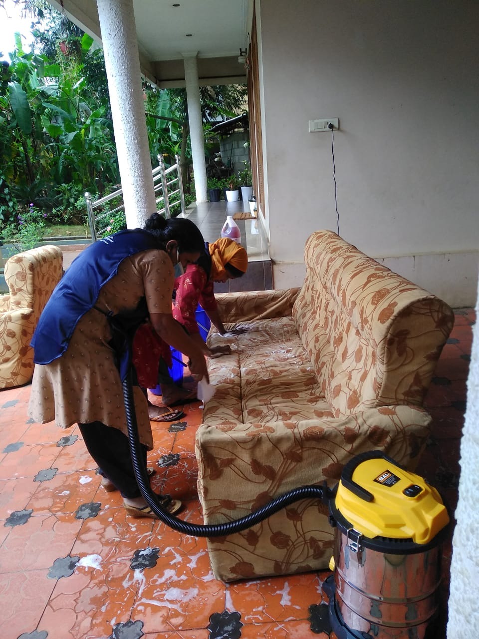 Sofa cleaning services in Kochi, Thrissur